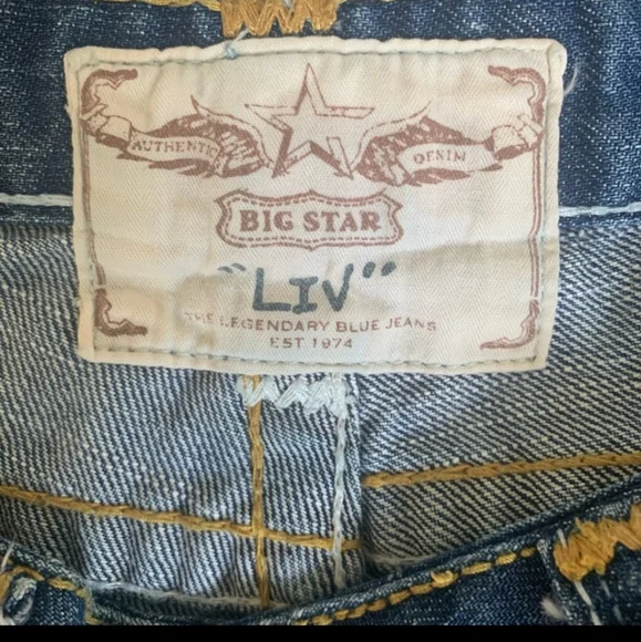 Big Star Distressed “Liv” Vintage Collection Jeans - Picture 10 of 10